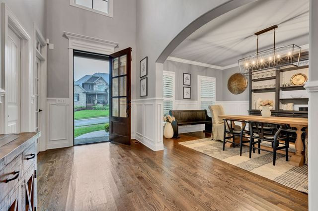 2040 Brisbane Dr, Spring Hill, TN 37174