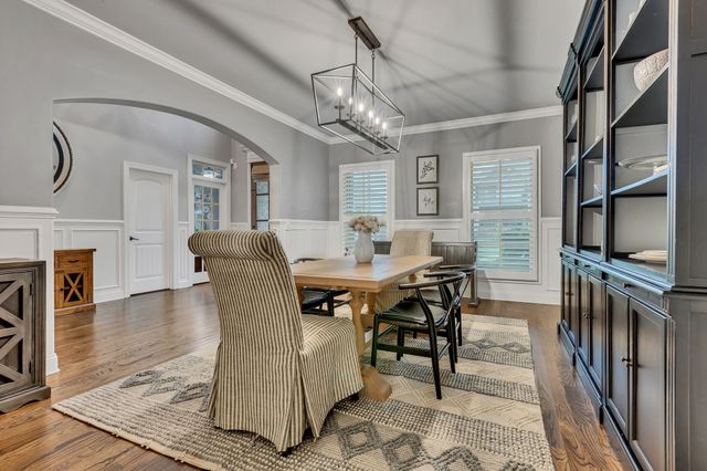 2040 Brisbane Dr, Spring Hill, TN 37174