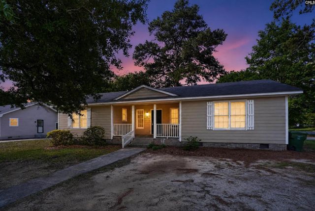 101 Roost Road, Hopkins, SC 29061
