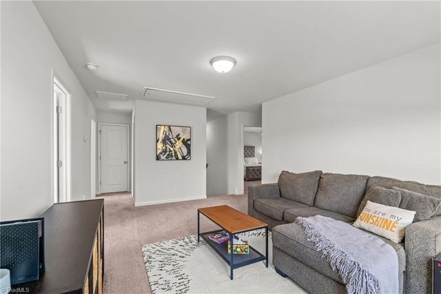 1981 Glenburn Drive, Winston-salem, NC 27127