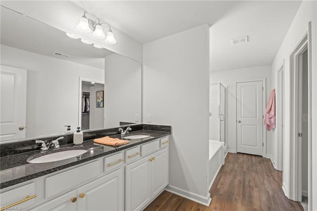 1981 Glenburn Drive, Winston-salem, NC 27127