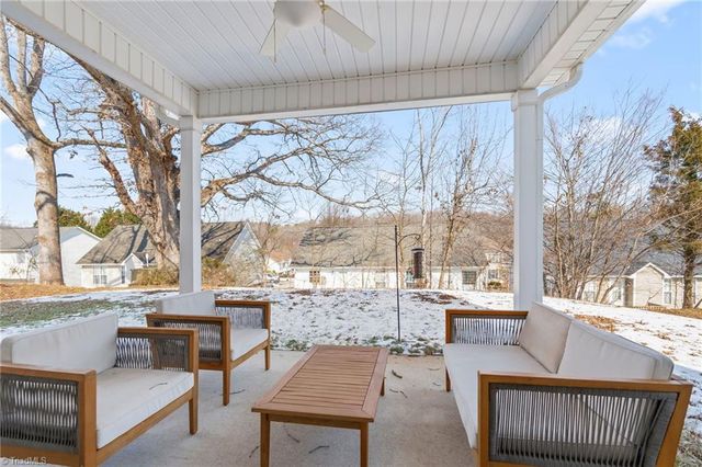 1981 Glenburn Drive, Winston-salem, NC 27127