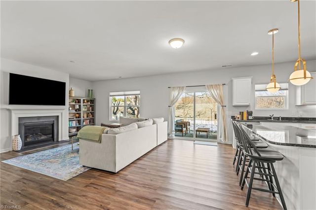 1981 Glenburn Drive, Winston-salem, NC 27127