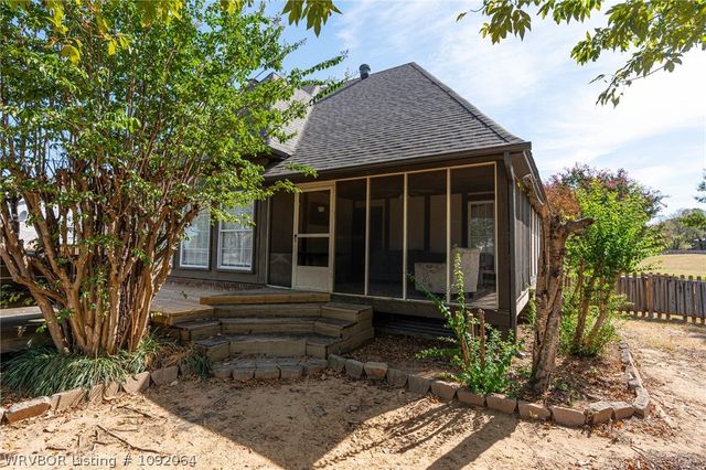 9912 Kingsley Place, Fort Smith, AR 72908