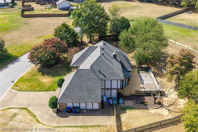 9912 Kingsley Place, Fort Smith, AR 72908