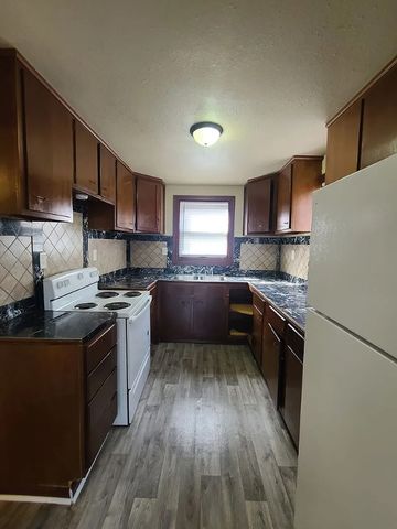 38 E Beardsley Avenue, Champaign, IL 61820