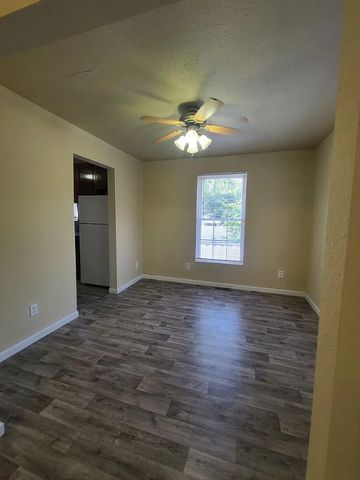 38 E Beardsley Avenue, Champaign, IL 61820