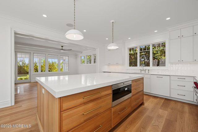 2121 4th Avenue, Spring Lake, NJ 07762
