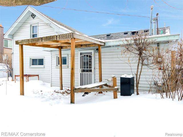 34454 Cherry Hill Road, Westland, MI 48185