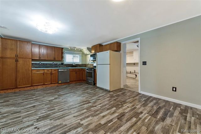 34454 Cherry Hill Road, Westland, MI 48185