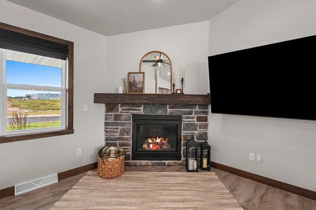 2347 TIGERWOOD TRAIL, De Pere, WI 54115
