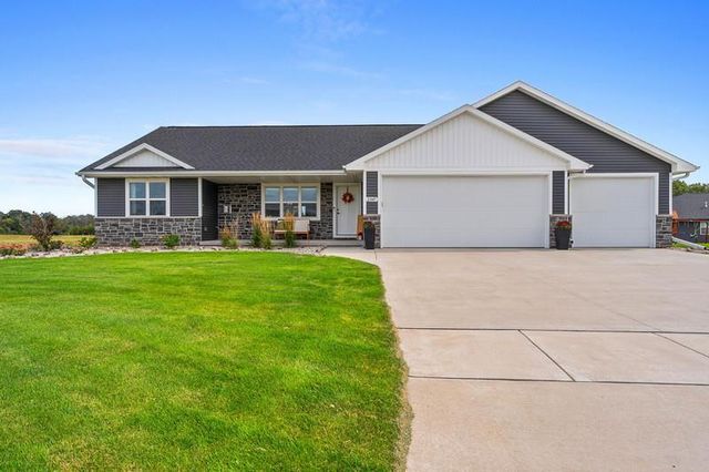 2347 TIGERWOOD TRAIL, De Pere, WI 54115