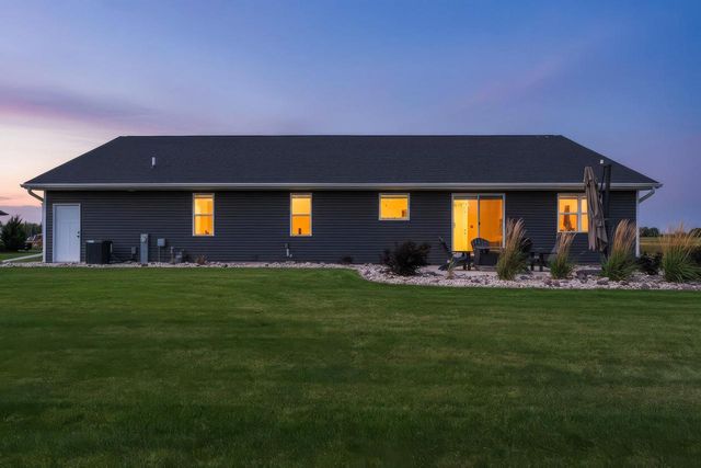 2347 TIGERWOOD TRAIL, De Pere, WI 54115