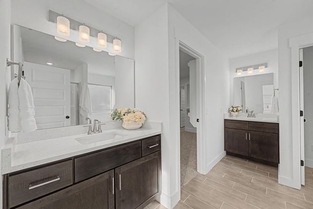 5153 S Ivey Lane, Battlefield, MO 65619