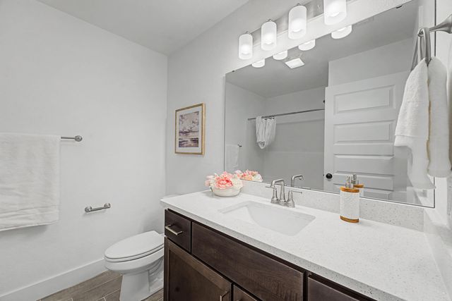 5153 S Ivey Lane, Battlefield, MO 65619