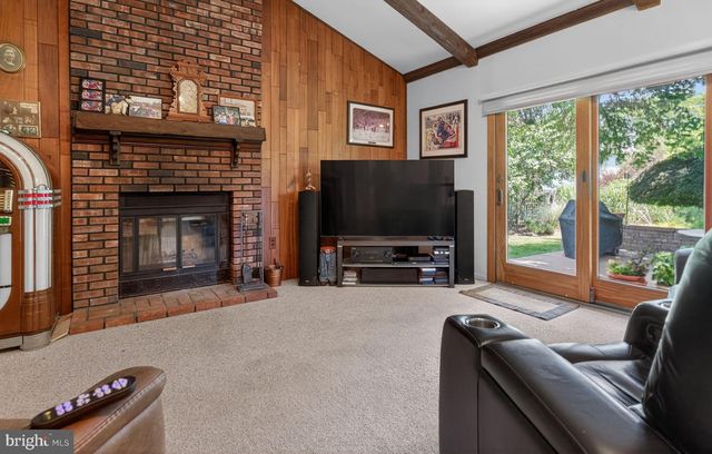 10 KREBS ROAD, Plainsboro, NJ 08536