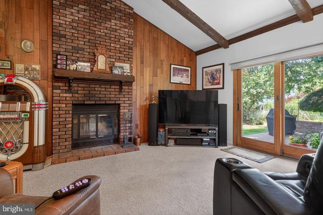 10 KREBS ROAD, Plainsboro, NJ 08536