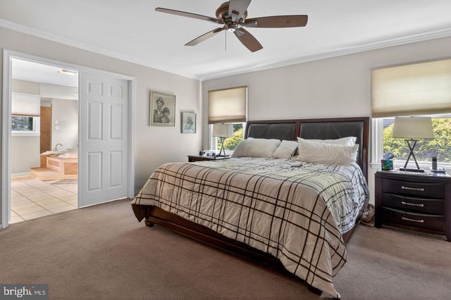10 KREBS ROAD, Plainsboro, NJ 08536