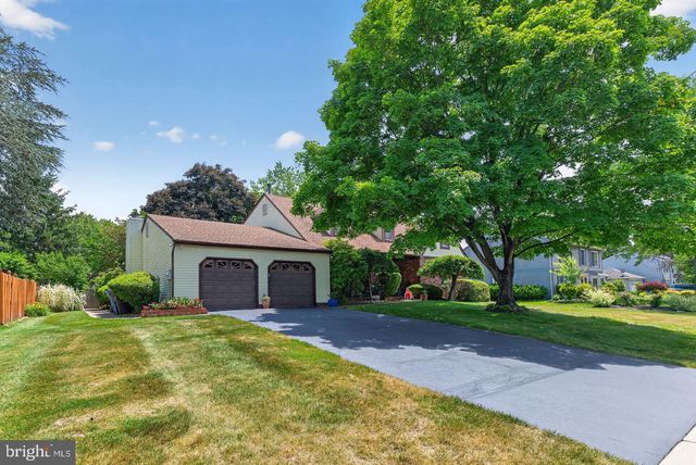 10 KREBS ROAD, Plainsboro, NJ 08536