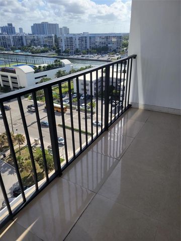 2401 S Ocean Drive 1108, Hollywood, FL 33019