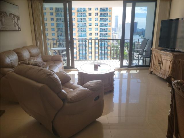 2401 S Ocean Drive 1108, Hollywood, FL 33019