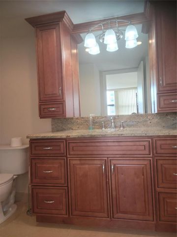 2401 S Ocean Drive 1108, Hollywood, FL 33019
