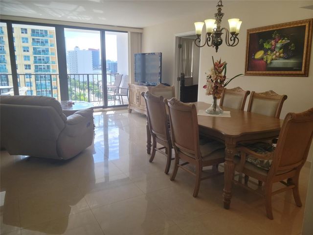 2401 S Ocean Drive 1108, Hollywood, FL 33019