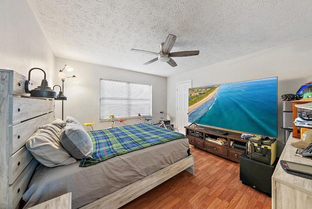 622 SW Hogan Street, Port St. Lucie, Port St Lucie, FL 34983