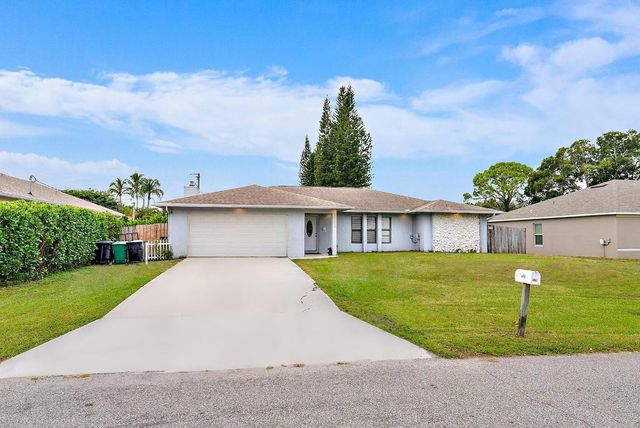 622 SW Hogan Street, Port St. Lucie, Port St Lucie, FL 34983