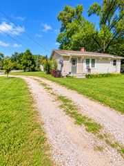 2260 Oak Park Drive, Muskegon Twp, MI 49442