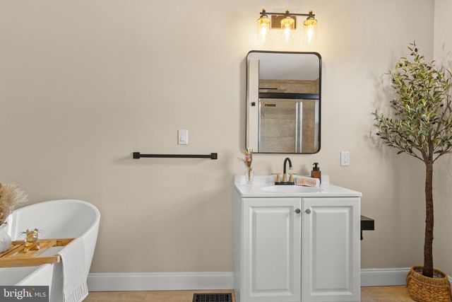 3241 N 48TH ST, Pennsauken, NJ 08109