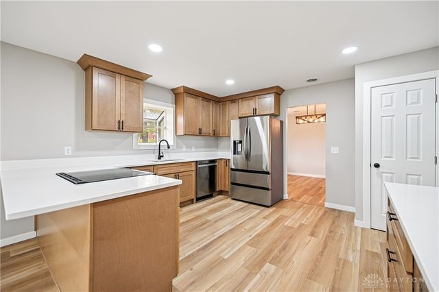 955 Oak Dale Drive, Xenia, OH 45385