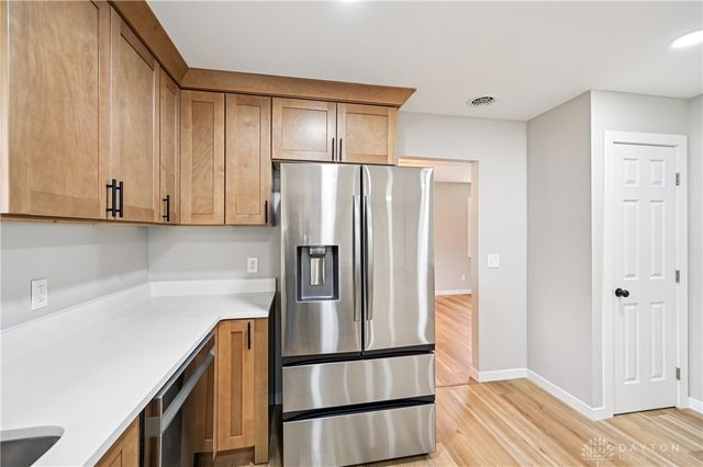 955 Oak Dale Drive, Xenia, OH 45385