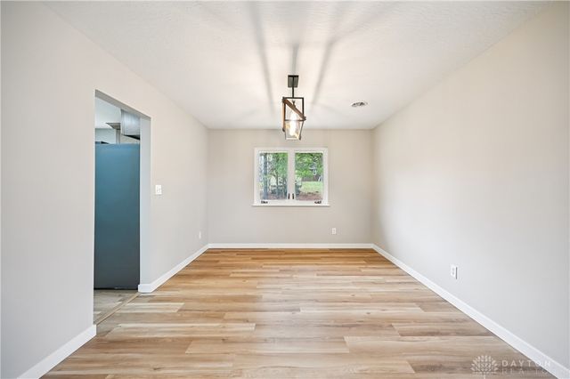 955 Oak Dale Drive, Xenia, OH 45385