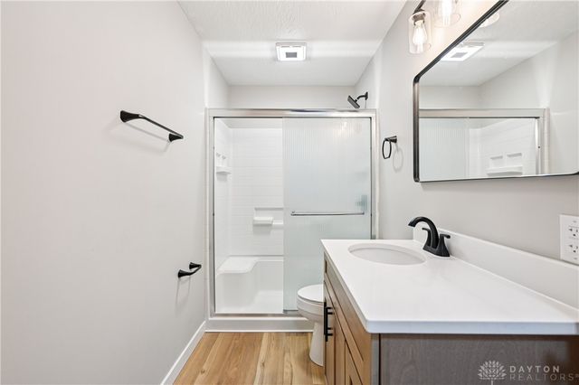 955 Oak Dale Drive, Xenia, OH 45385