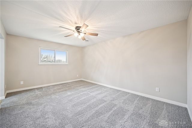 955 Oak Dale Drive, Xenia, OH 45385