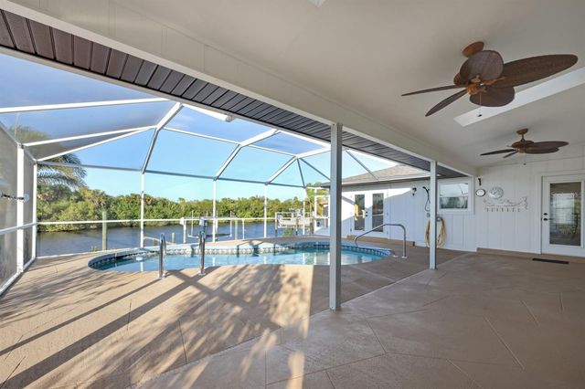 19238 MOORE HAVEN COURT, Port Charlotte, FL 33948