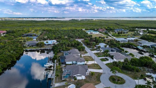 19238 MOORE HAVEN COURT, Port Charlotte, FL 33948