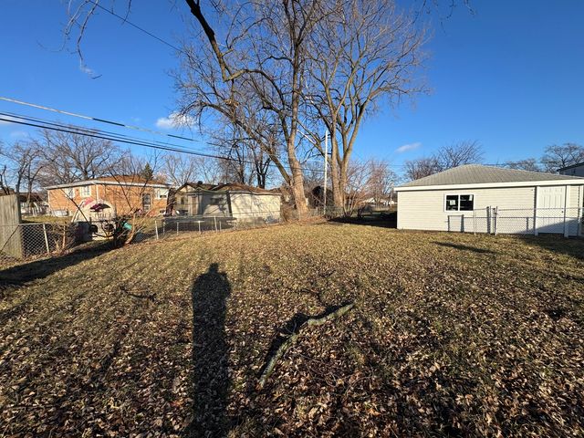 5550 W 85th Street, Burbank, IL 60459
