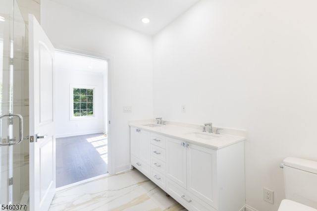 117 Berkley Blvd, Woodbridge Twp., NJ 08830