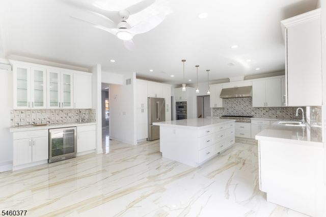 117 Berkley Blvd, Woodbridge Twp., NJ 08830