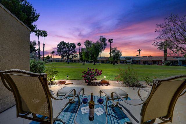 77401 Sawgrass Circle, Palm Desert, CA 92211