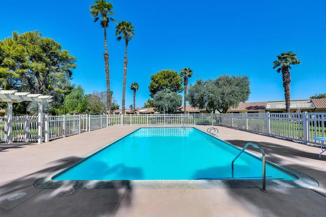 77401 Sawgrass Circle, Palm Desert, CA 92211