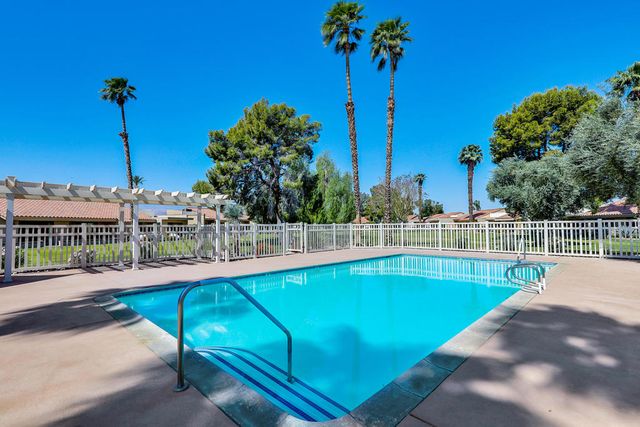 77401 Sawgrass Circle, Palm Desert, CA 92211