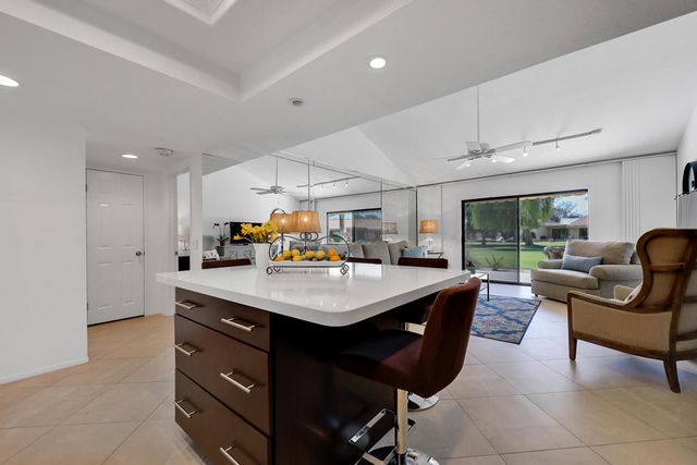 77401 Sawgrass Circle, Palm Desert, CA 92211