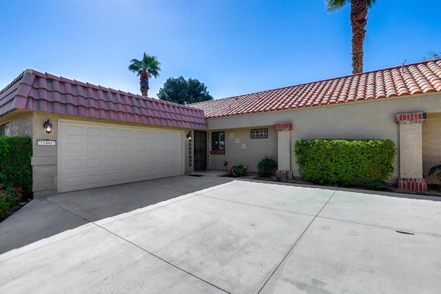 77401 Sawgrass Circle, Palm Desert, CA 92211