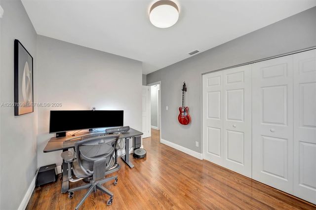 7470 SW 37th Street, Miami, FL 33155