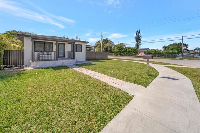 7470 SW 37th Street, Miami, FL 33155