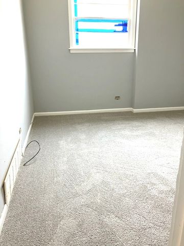 1247 Victoria Avenue, North Chicago, IL 60064