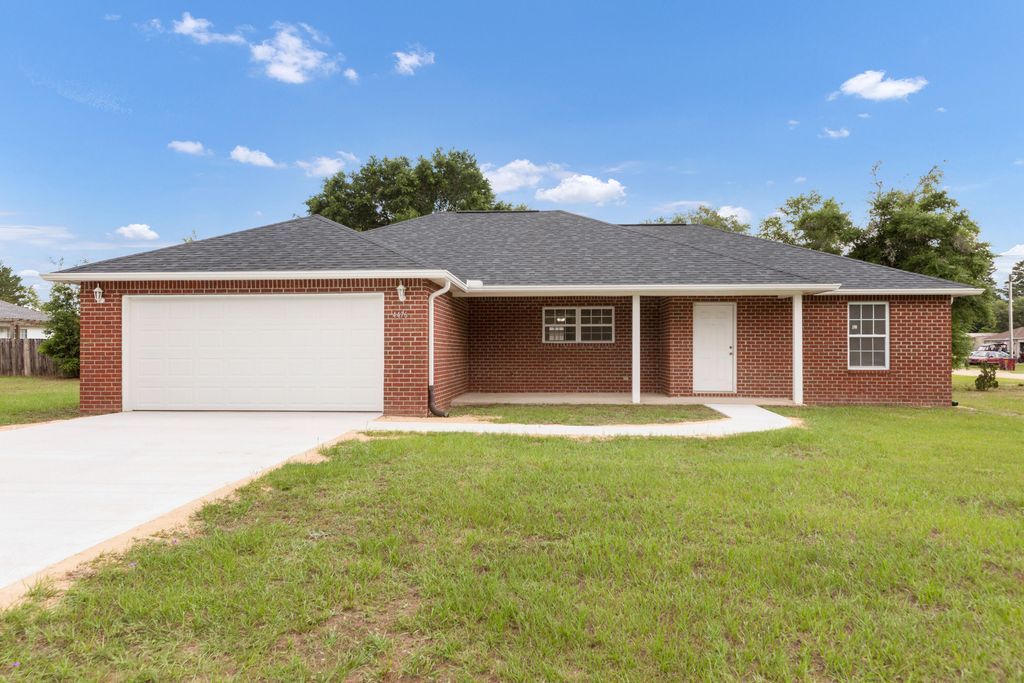 4476 Goldfinch Way, Crestview, FL 32539